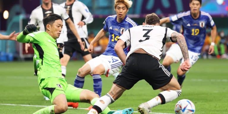 Las selecciones asi&aacute;ticas vencen a los campeones del mundo