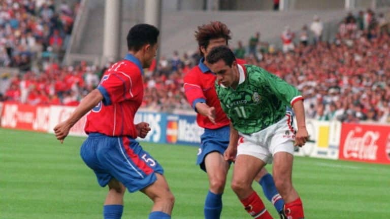 Momentos inolvidables del Mundial: Blanco saca a relucir su caracter&iacute;stico &ldquo;Bunny Hop&rdquo; en Francia 98