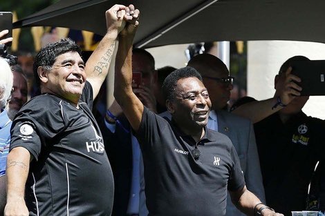 El mensaje de Maradona a Pel&eacute;