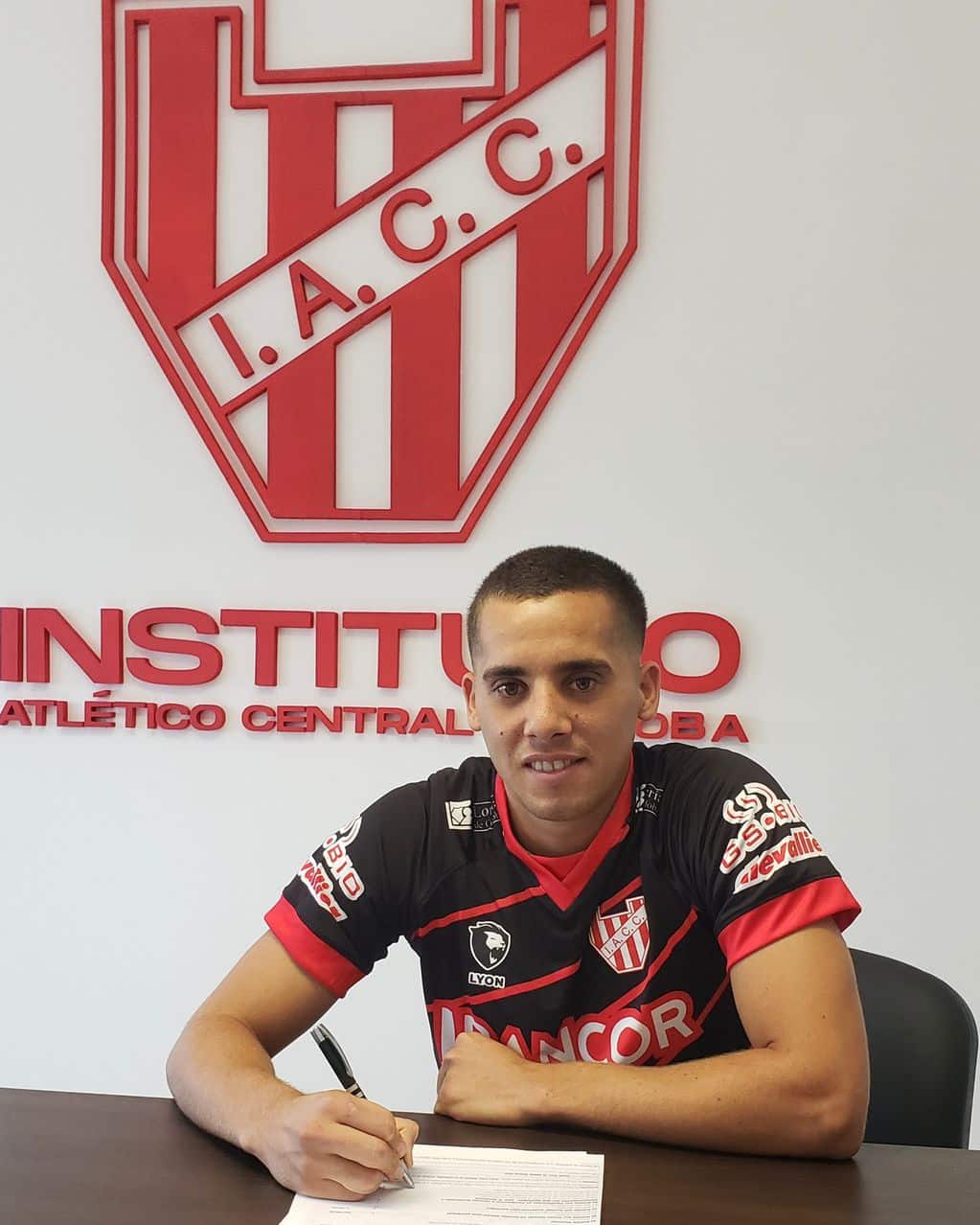 Instituto, Liga Profesional, Adri&aacute;n Mart&iacute;nez, Axel Rodr&iacute;guez, Nicol&aacute;s Barrientos, Leonel Mosevich, Brahian Cuello