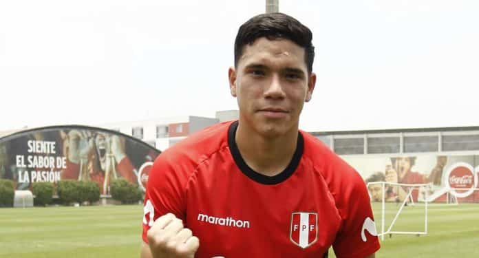 Yuriel Celi llega a Universitario