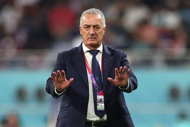 Gustavo Alfaro se fue de Ecuador