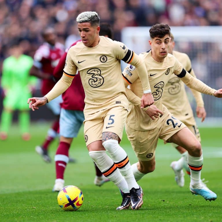 Enzo Fern&aacute;ndez se estren&oacute; con el Chelsea