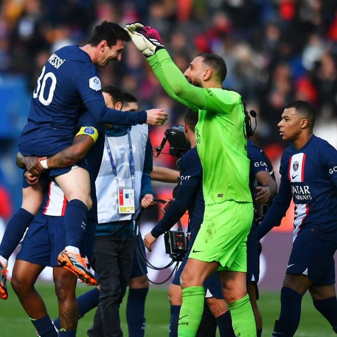 Messi, Neymar y Mbapp&eacute; le dan el triunfo al PSG