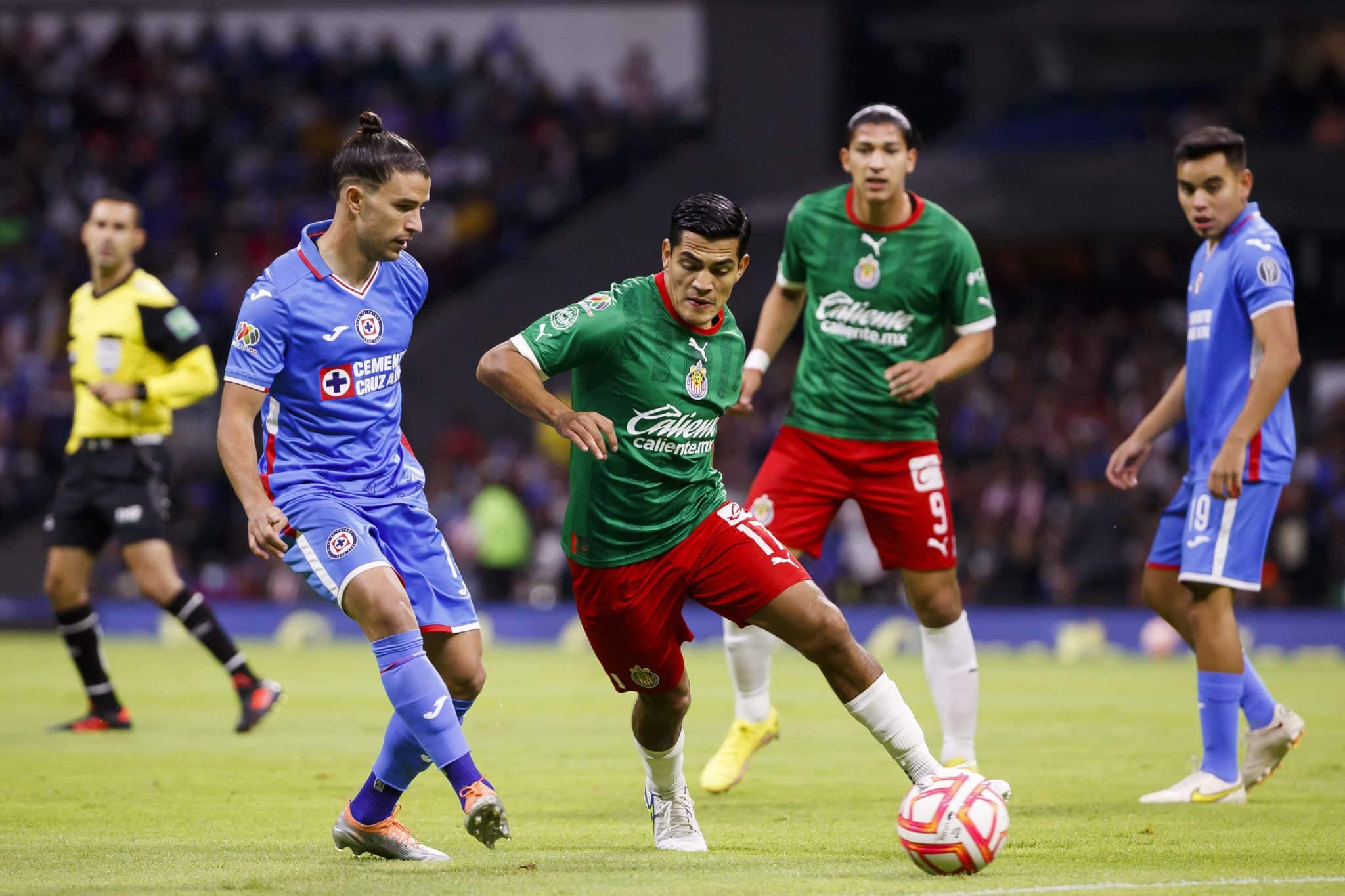 Cruz Azul y sus posibles salidas