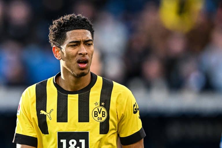 Jude Bellingham ser&aacute; tentado para renovar con el Borussia Dortmund