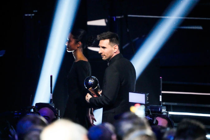 &iquest;Por qui&eacute;nes vot&oacute; Claudio Bravo en los The Best?