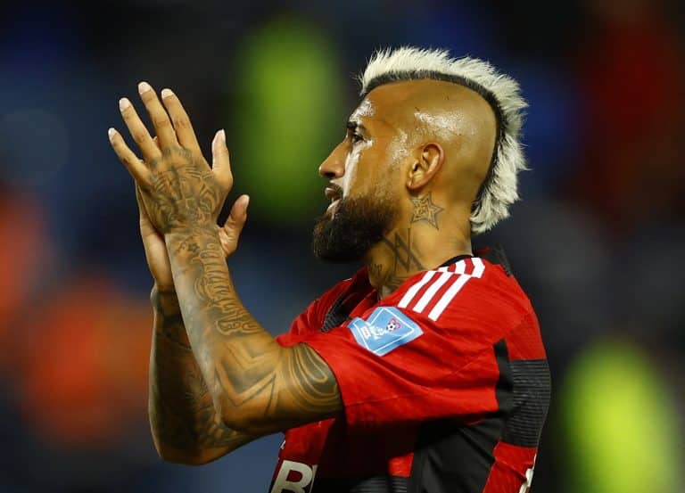 Arturo Vidal fue retratado y sancionado en Brasil