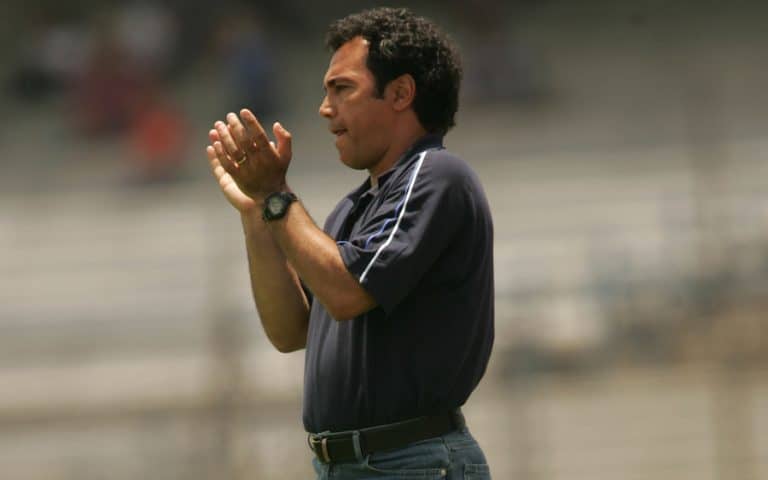 Cruz Azul: Los cuestionables n&uacute;meros de Hugo S&aacute;nchez como DT