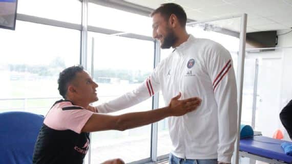 Keylor Navas, el salvador del Nottingham Forest