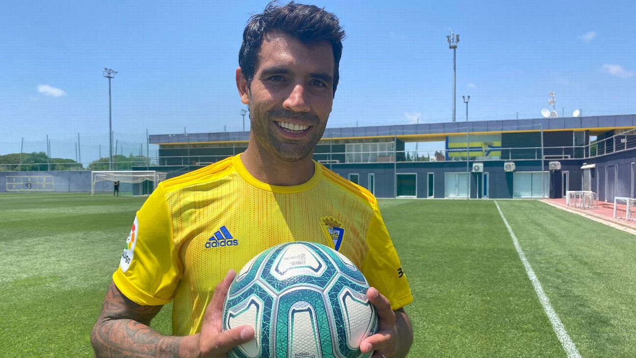 Augusto Fern&aacute;ndez, Kun Ag&uuml;ero, Kings League, C&aacute;diz CF, Atl&eacute;tico Madrid, Liga Santander, Espa&ntilde;a