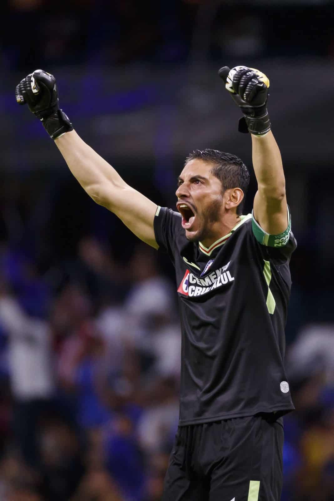 Jes&uacute;s Corona en Cruz Azul