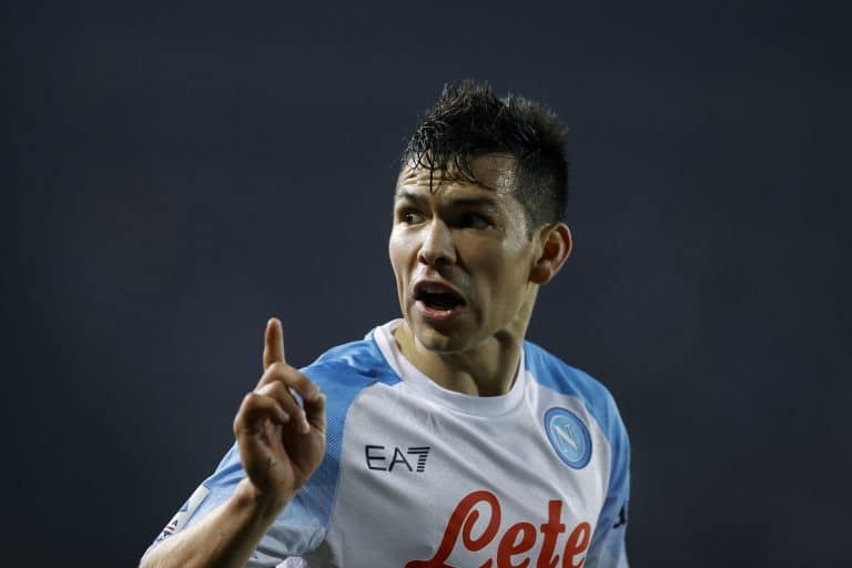 Napoli: la raz&oacute;n por la que Chucky Lozano puede abandonar el club