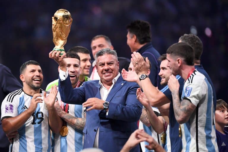 INSOLITO: DE REPENTE ARGENTINA ORGANIZAR&Iacute;A EL MUNDIAL SUB 20