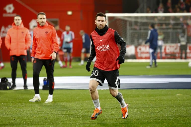 Messi no entren&oacute; con el PSG y los motivos son desconocidos