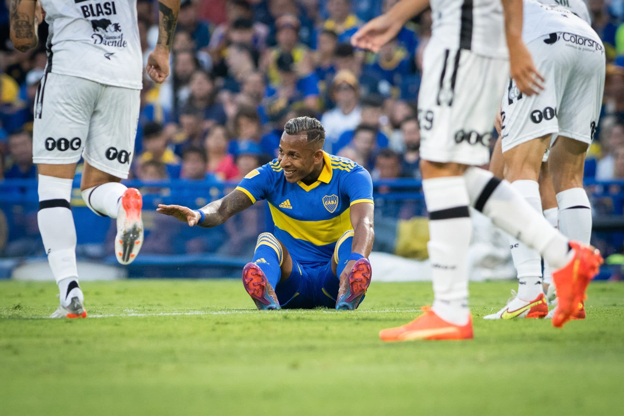 Boca Juniors, Jorge Almir&oacute;n, Sebasti&aacute;n Villa, Exequiel Zeballos, San Lorenzo