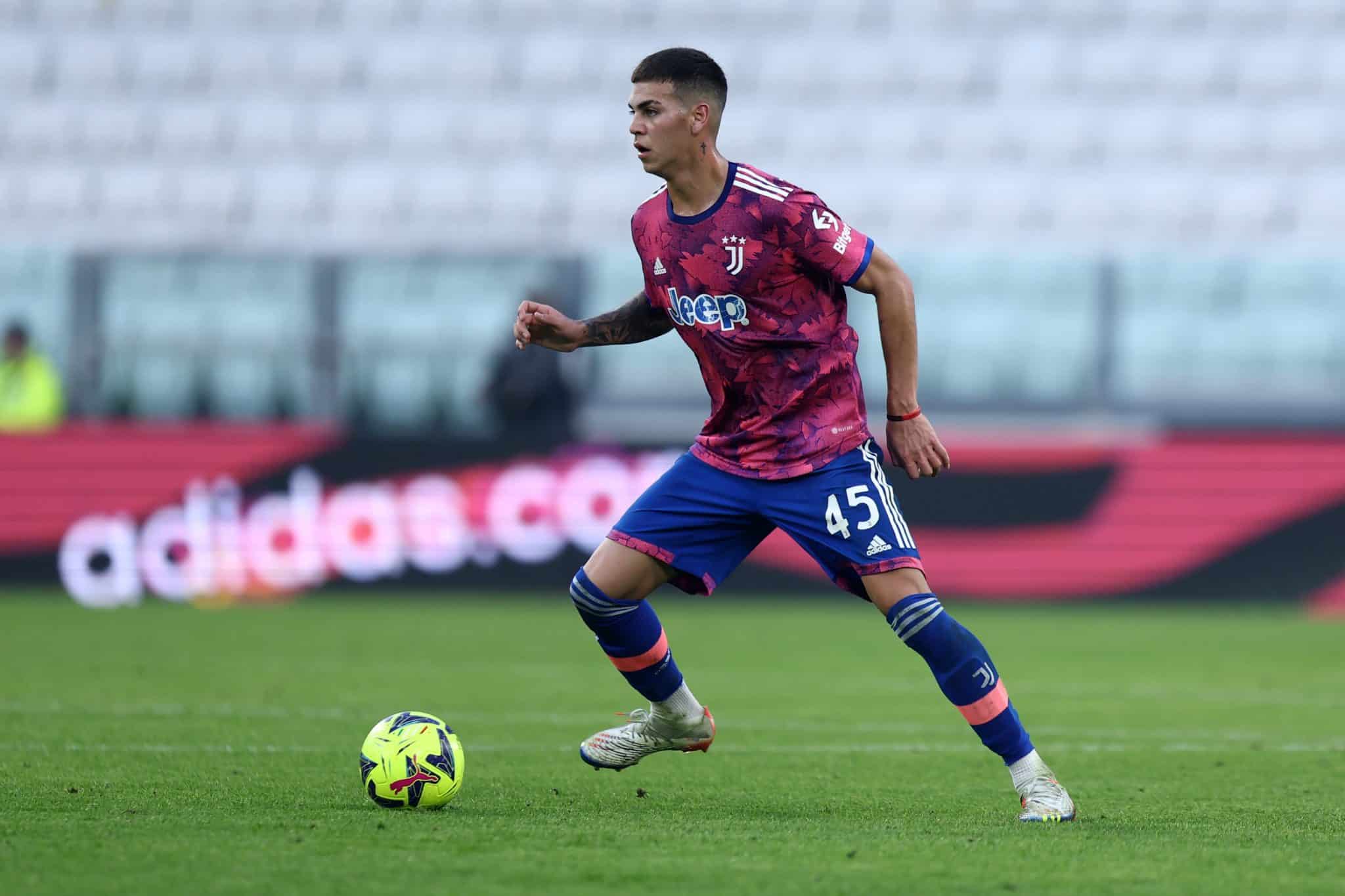 Enzo Barrenechea, Newell&acute;s, C&oacute;rdoba, Juventus, Serie A, Champions League