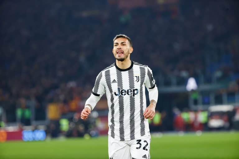 La expulsi&oacute;n m&aacute;s r&aacute;pida de la historia del f&uacute;tbol