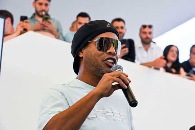 Ronaldinho Gallos blancos