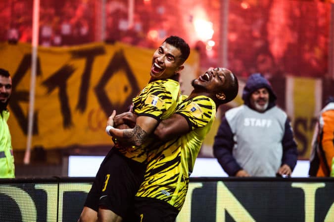 Los 10 fichajes m&aacute;s caros del f&uacute;tbol mexicano