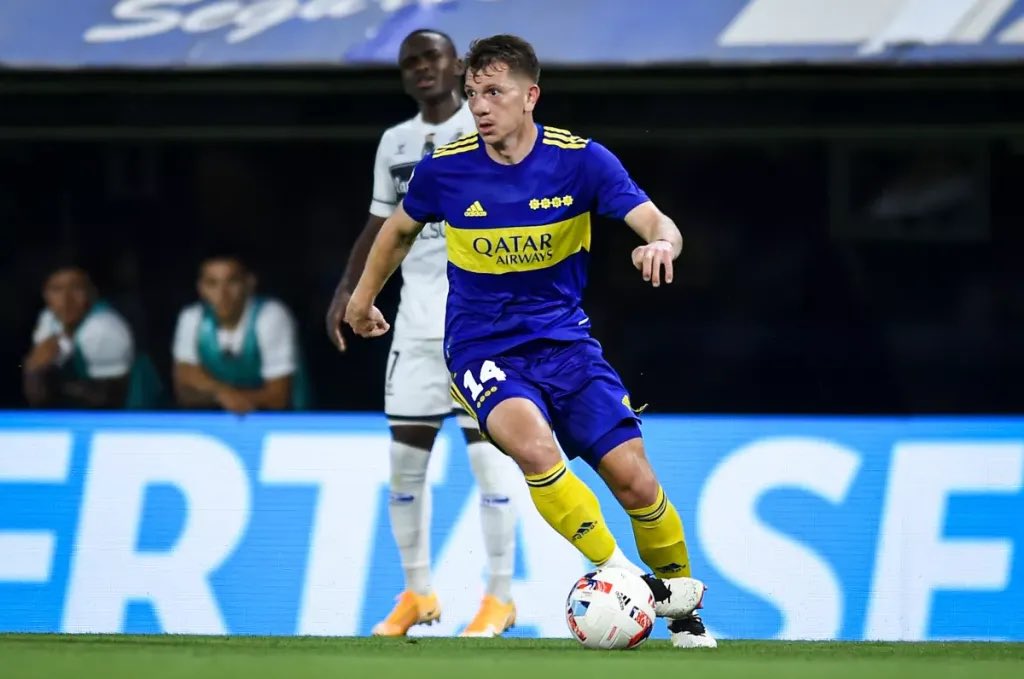 Esteban Rol&oacute;n, Boca Juniors, Boca Juniors refuerzos, Liga Profesional, Juan Rom&aacute;n Riquelme, Jorge Almir&oacute;n, Argentina