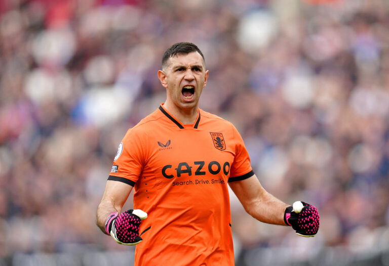 Selecci&oacute;n Argentina: El &ldquo;Dibu&rdquo; Mart&iacute;nez le da la bienvenida a su nuevo compa&ntilde;ero