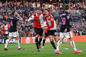 Santiago Gim&eacute;nez vale 30 MDE