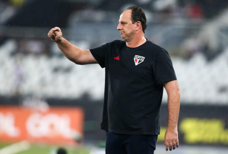 Sao Paulo: esc&aacute;ndalo en los banquillo, Rogerio Ceni fue despedido
