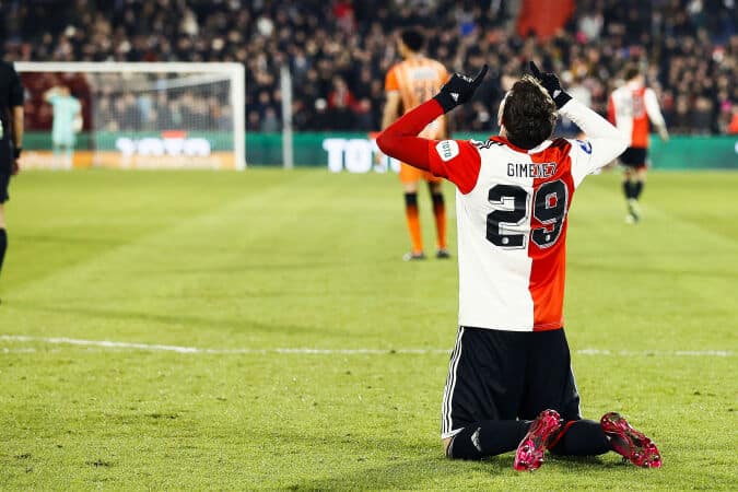 Top-10 mexicanos goleadores en Europa