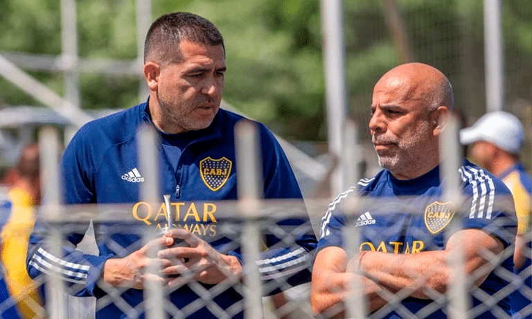 &iquest;Y s&iacute; te llama Riquelme?: El nuevo DT que suena en Boca Juniors