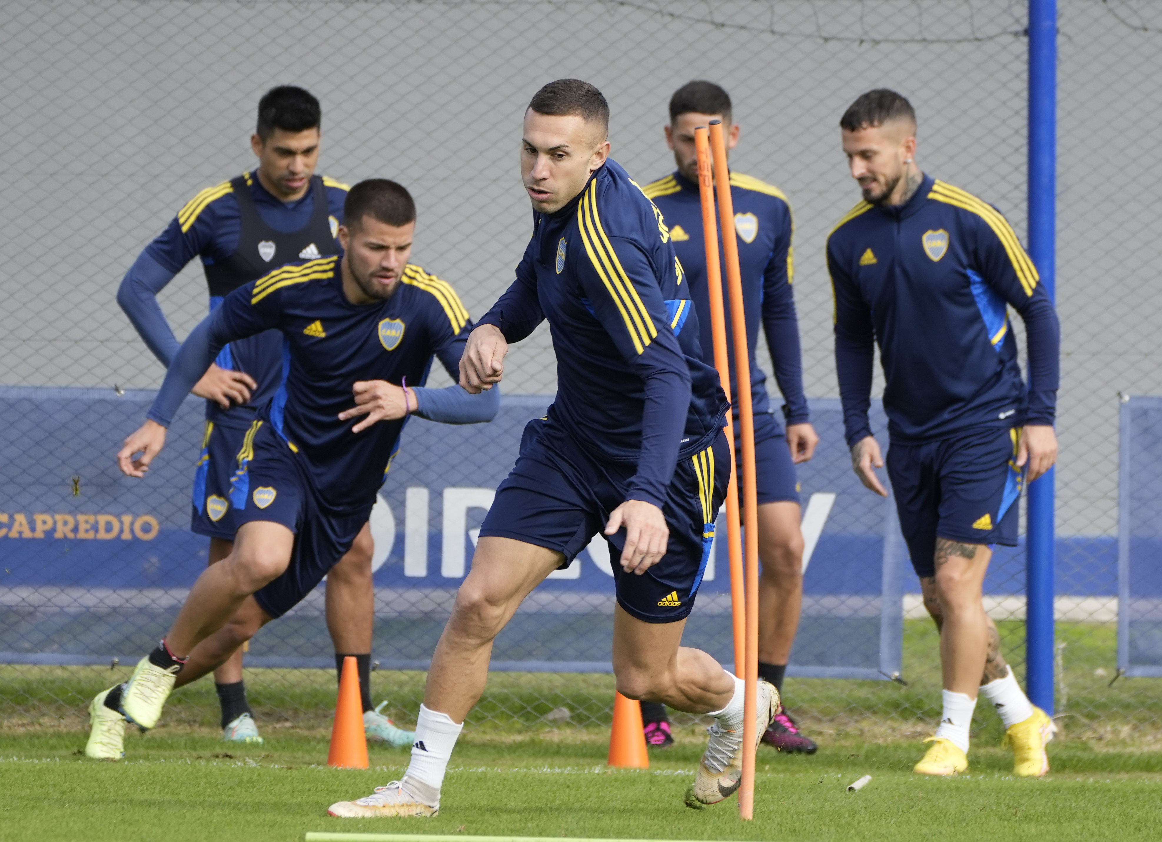 Boca Juniors refuerzos, Boca Juniors, Jorge Almir&oacute;n, Dar&iacute;o Benedetto, Riquelme, Argentina, Liga Profesional, Club Am&eacute;rica