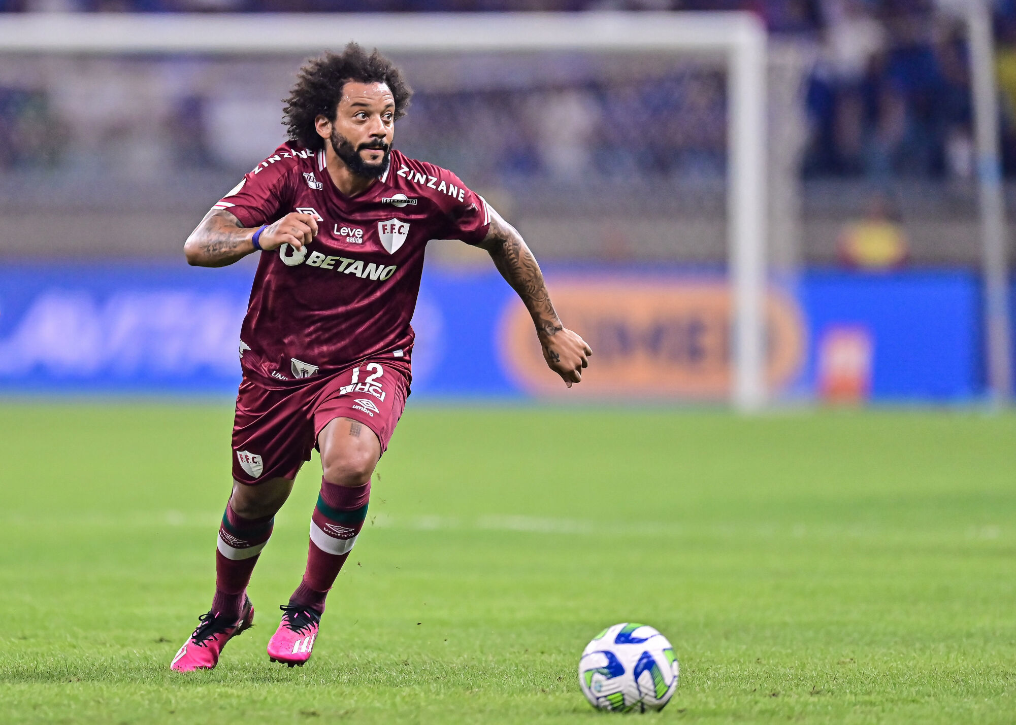 Ama&ntilde;o de partidos en Brasil