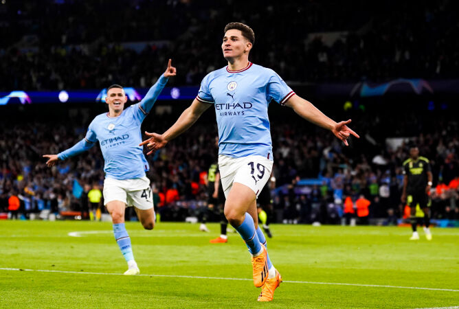 Manchester City: Juli&aacute;n &Aacute;lvarez pone la guinda a una noche hist&oacute;rica