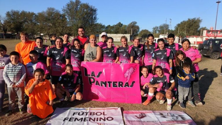 F&uacute;tbol femenino: El primer cl&aacute;sico huinquense fue para &ldquo;Las Panteras&rdquo;