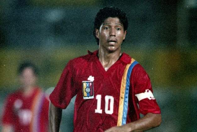 Mejores mediocampistas venezolanos de la historia, mejores mediocampistas venezolanos, Gabriel Urdaneta, Stalin Rivas, Juan Arango, Luis Mendoza, Tom&aacute;s Rinc&oacute;n