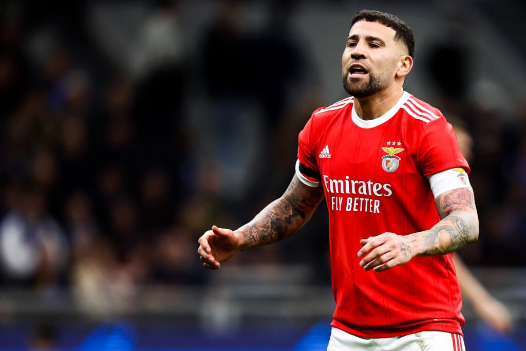 Nicol&aacute;s Otamendi
