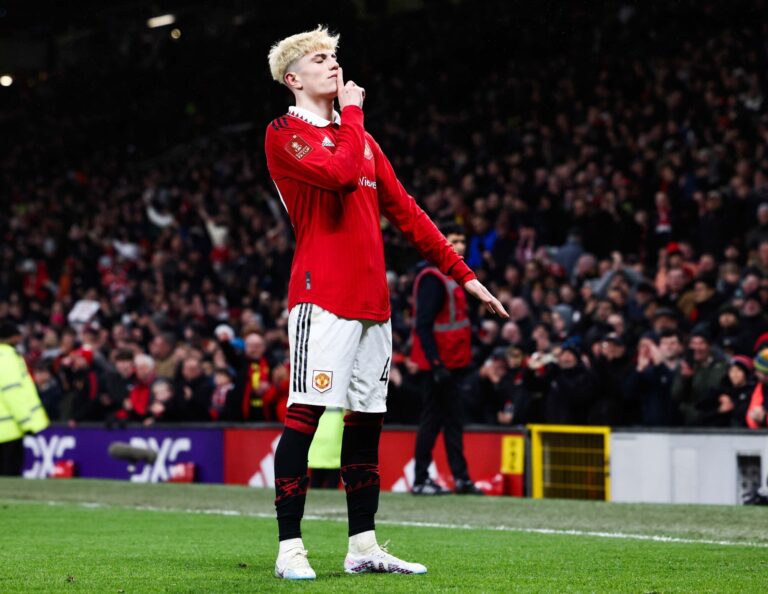 &iquest;D&oacute;nde naci&oacute; y qui&eacute;nes son los padres de Alejandro Garnacho?