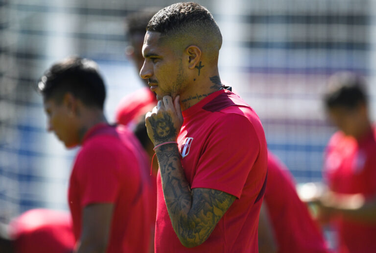 Per&uacute;: El pol&eacute;mico motivo del regreso de Paolo Guerrero