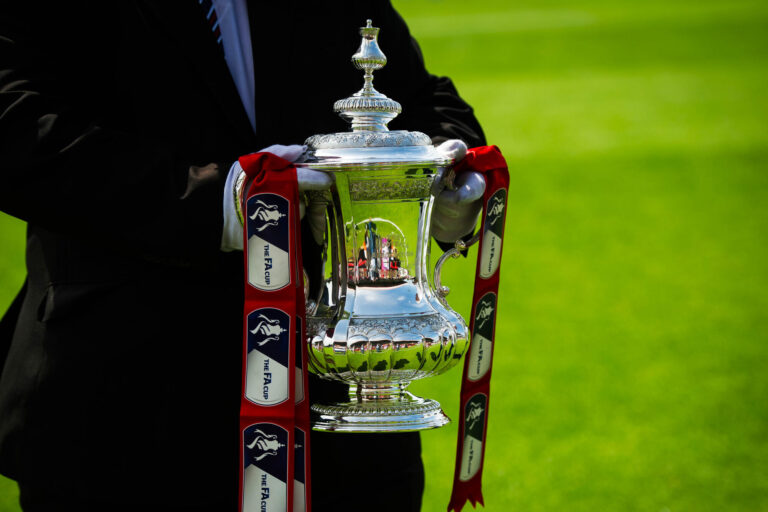 FA Cup: Los jugadores latinoamericanos que fueron campeones