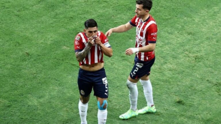 &iquest;Por qu&eacute; no juega Victor Guzm&aacute;n con la Selecci&oacute;n Mexicana?