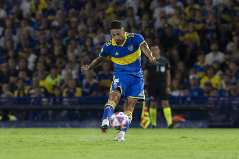 Porto quiere fichar a Alan Varela: el dinero que ofrece a Boca Juniors