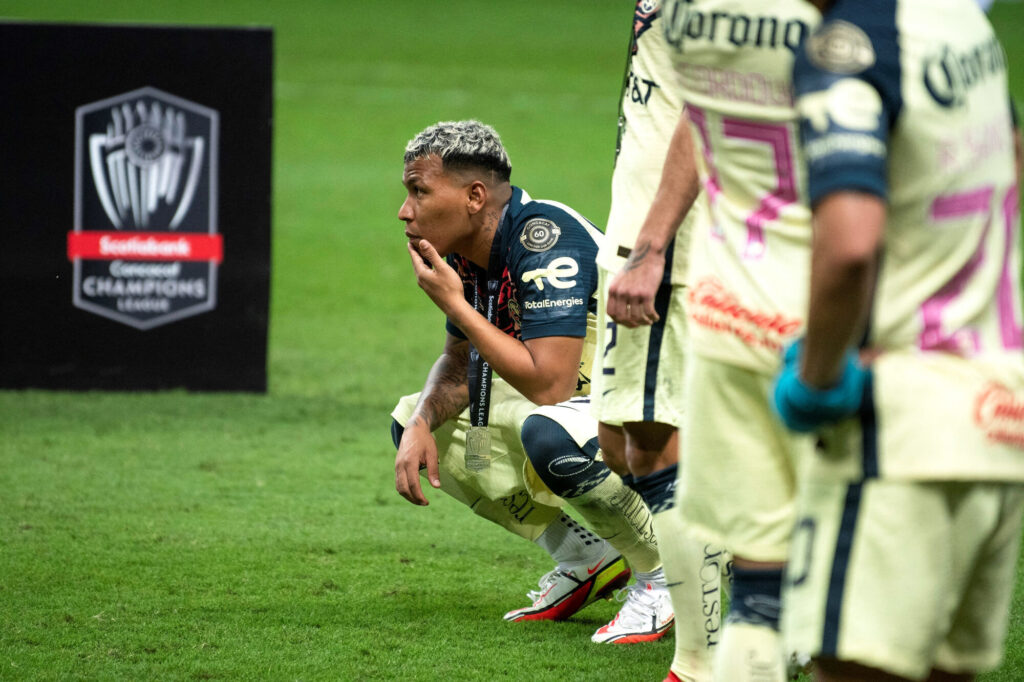 colombianos que no tienen equipo
