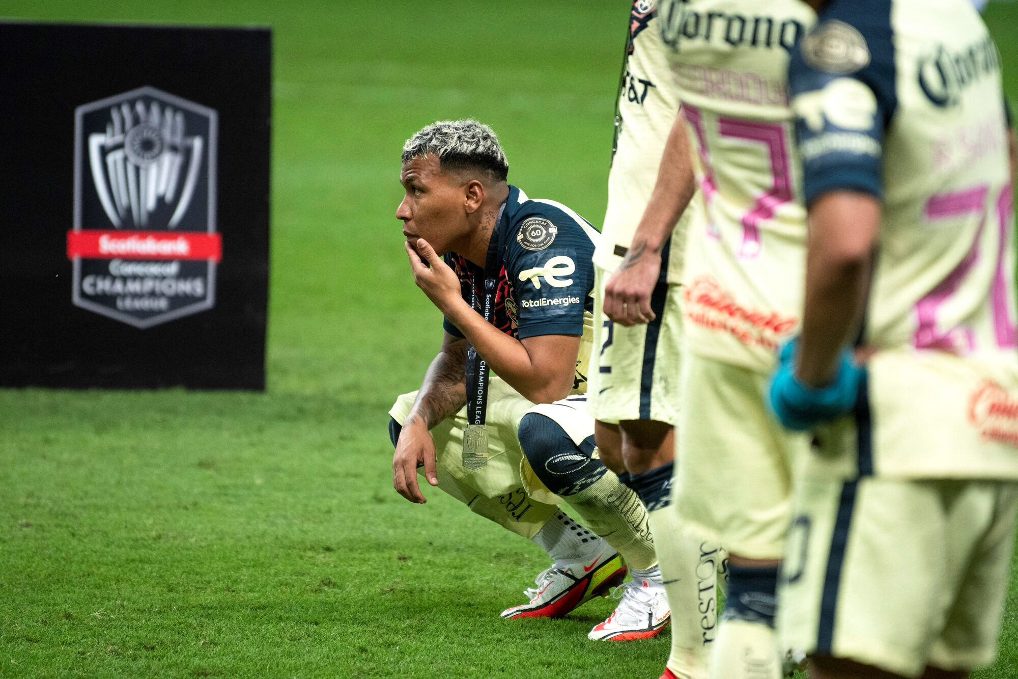 colombianos que no tienen equipo