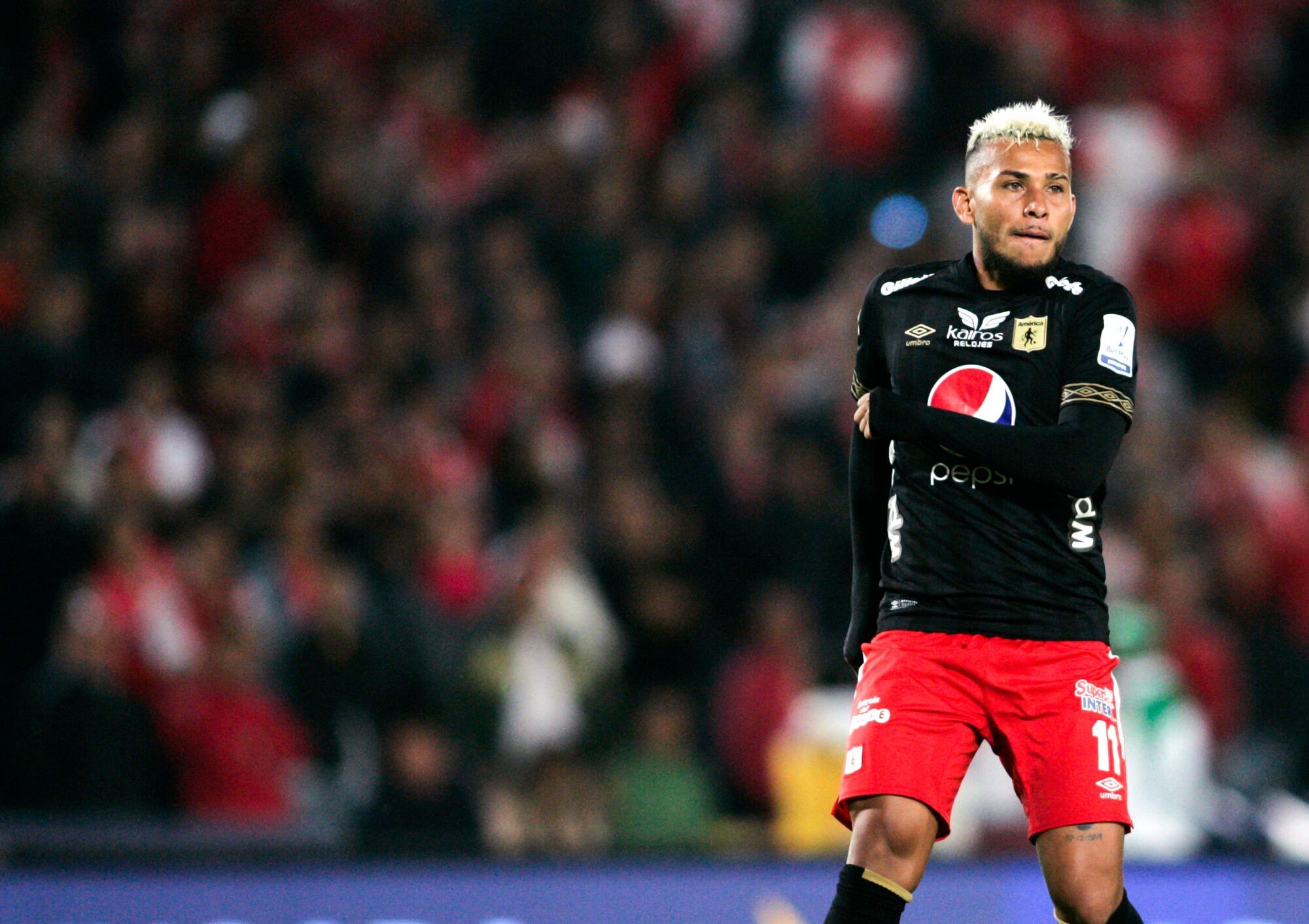 Duvan Vergara sali&oacute; de Rayados