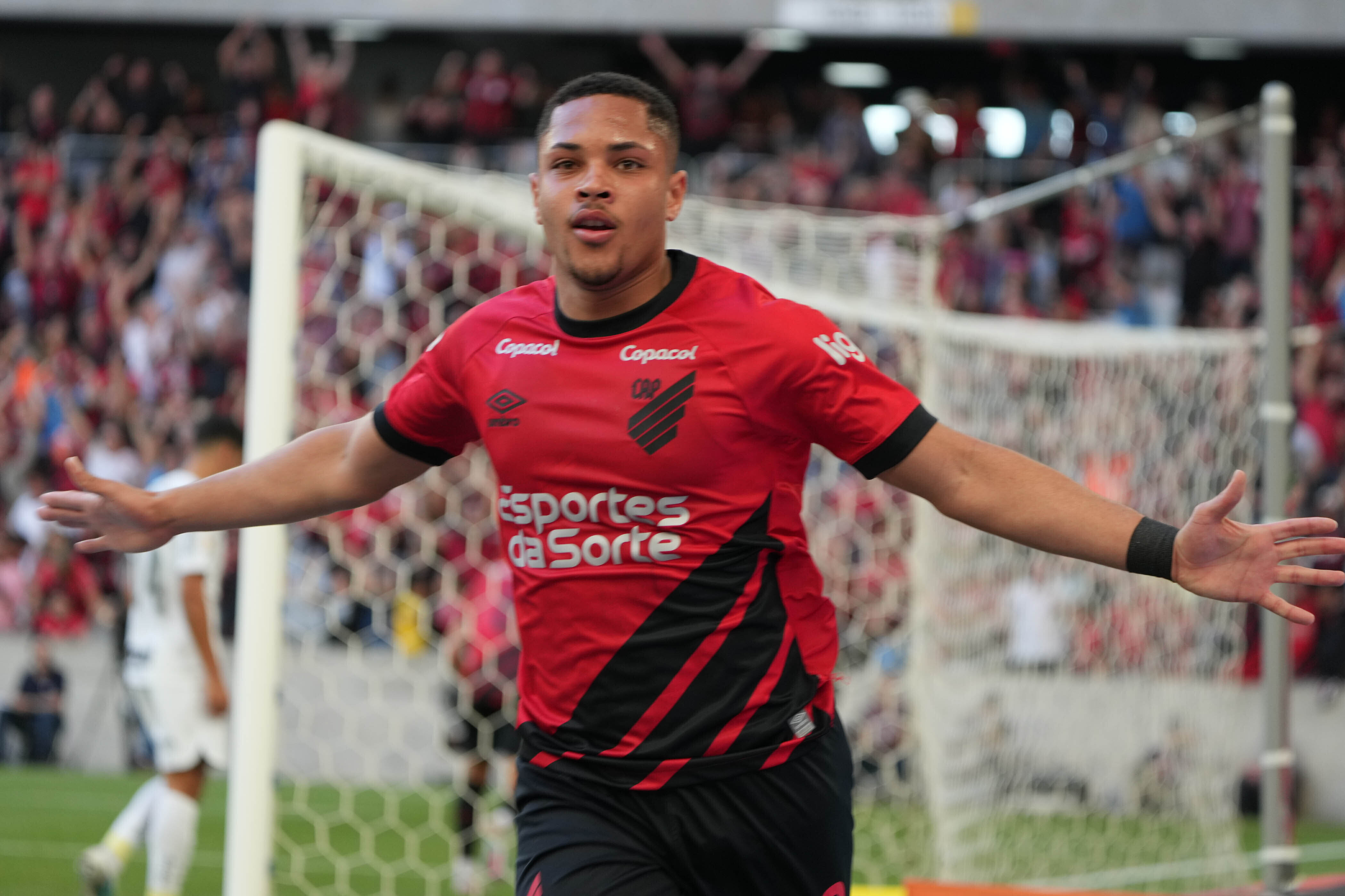 Vitor Roque o Endrick