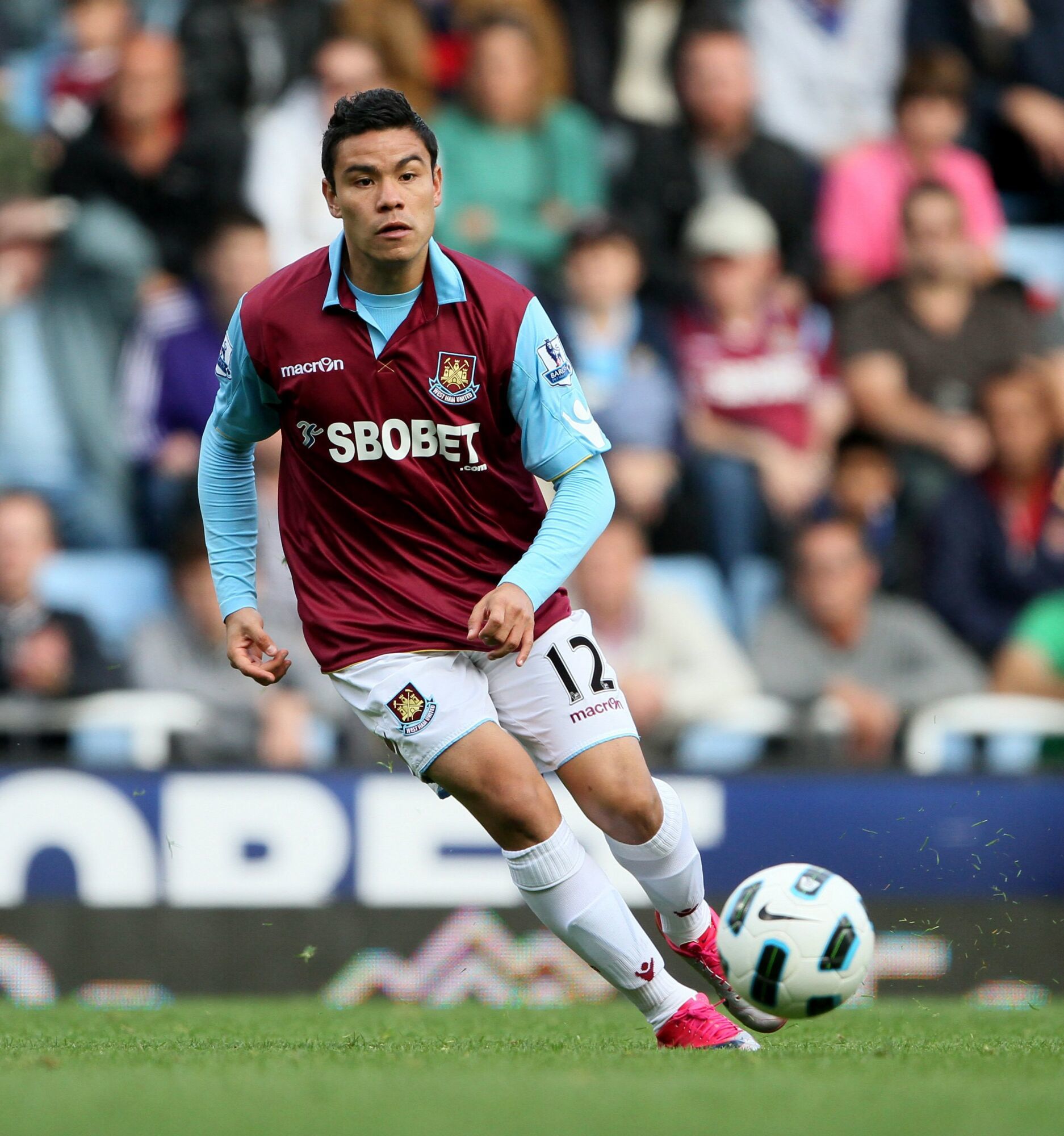 ¿Cuántos mexicanos han jugado la Premier League?, mexicanos en la Premier League, Premier League, Inglaterra, México, Raúl Jiménez, Chicharito Hernández, Guillermo Franco, Carlos Vela, Carlos Salcido, Giovanni Dos Santos, Jared Borgetti, Pablo Barrera, Nery Castillo, Miguel Layún