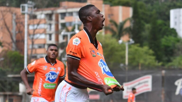 ¿Quién es Jhon Banguera, el próximo fichaje colombiano del City Group?