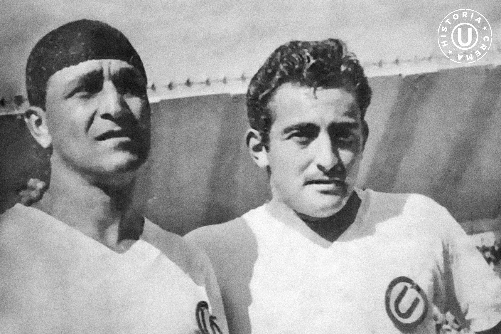 Mejores mediocampistas peruanos de la historia, Selecci&oacute;n de Per&uacute;, Selecci&oacute;n Peruana, Julio C&eacute;sar Uribe, Jos&eacute; Vel&aacute;zquez Castillo, Alberto Terry