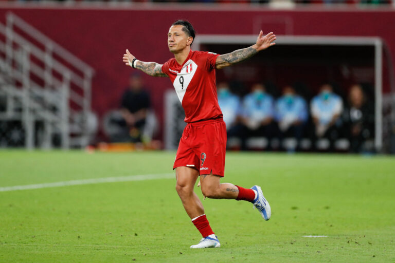 Selecci&oacute;n de Per&uacute;: &iquest;por qu&eacute; no juega Gianluca Lapadula vs Chile y Argentina en las Eliminatorias Mundialistas 2026?