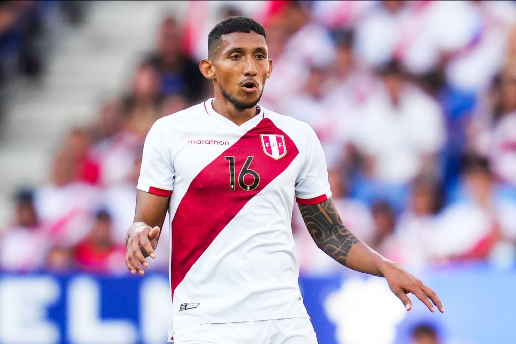 Christofer Gonz&aacute;les (Selecci&oacute;n Per&uacute;)